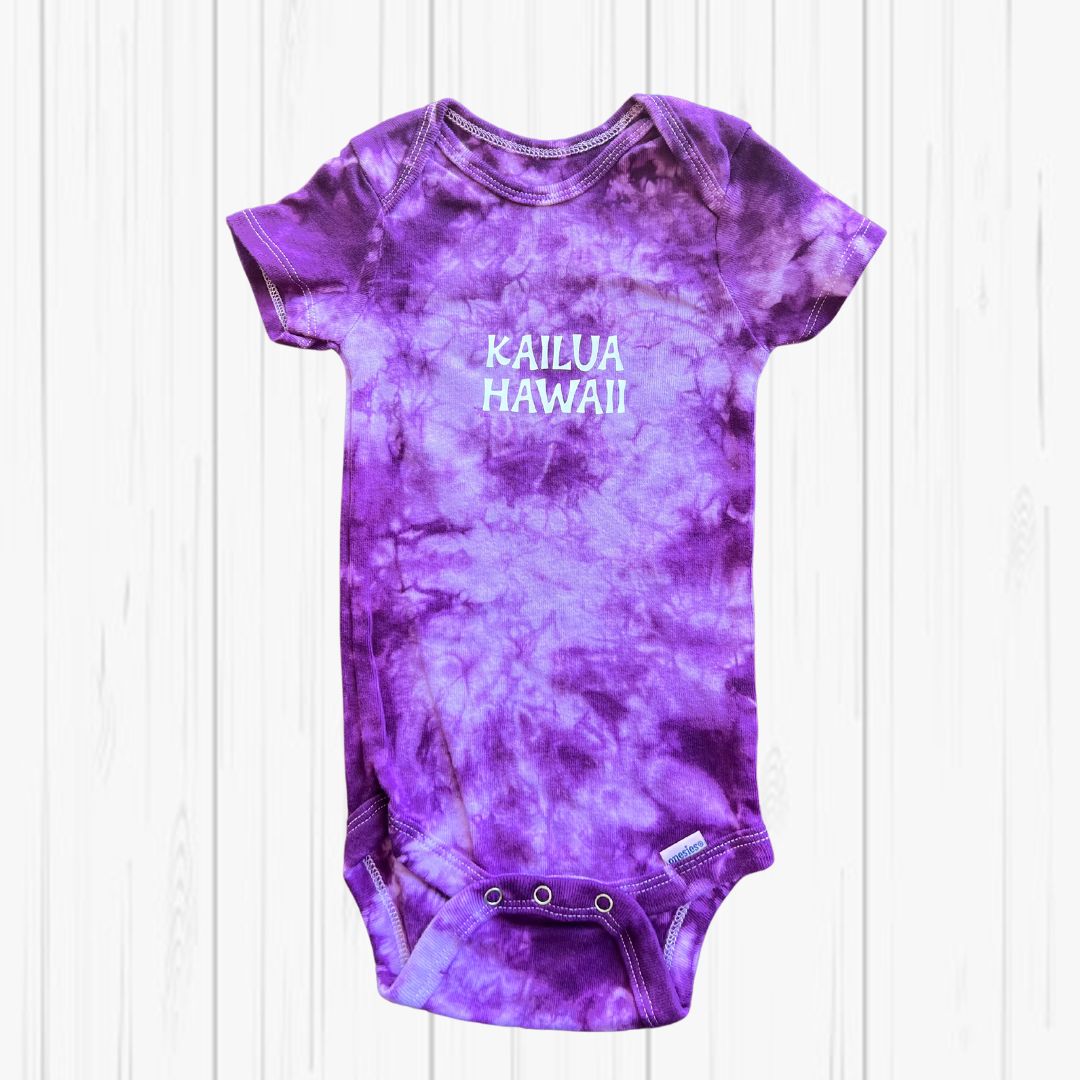 'Kailua Hawaii' Baby Onesie in Purple